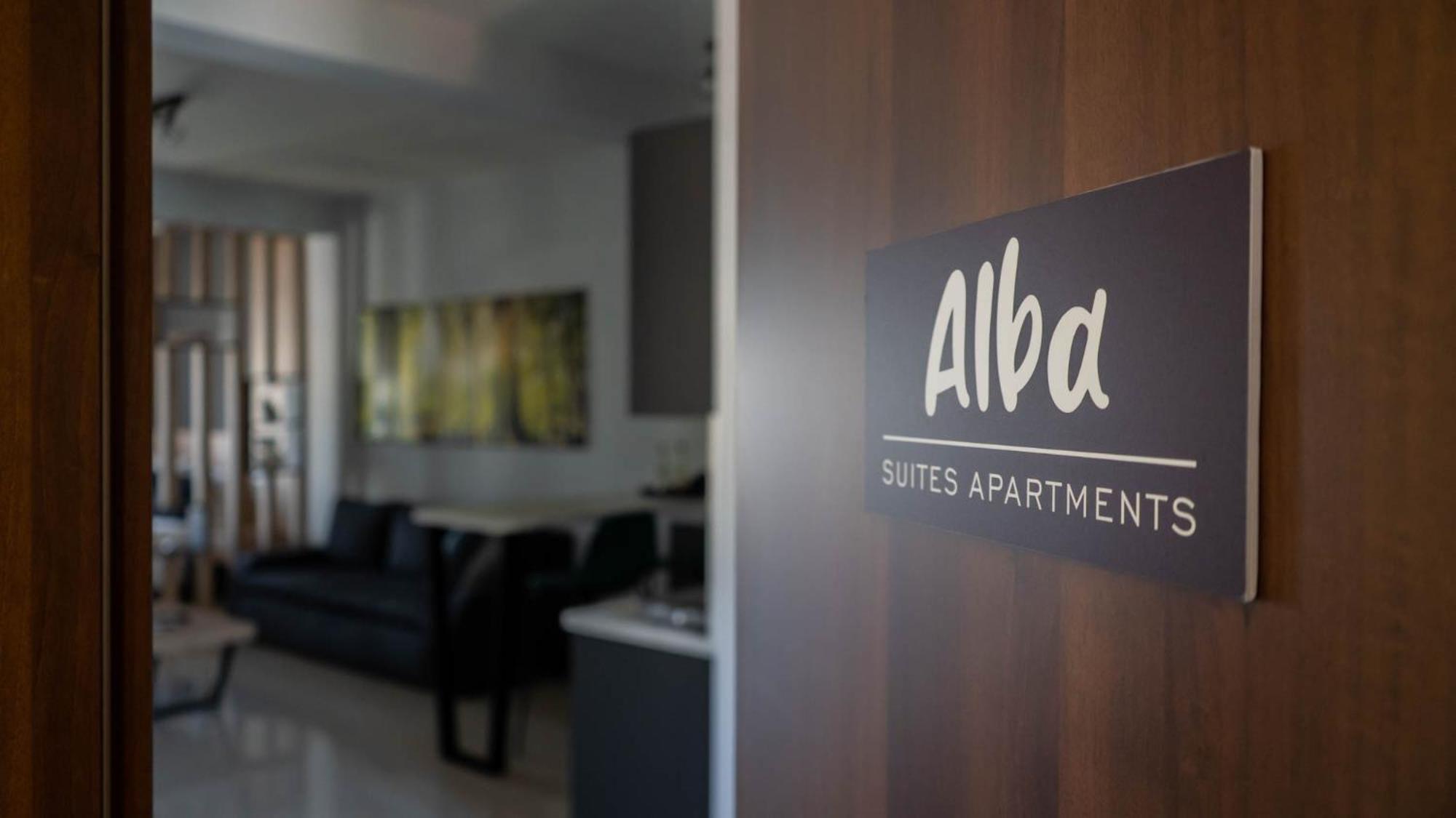 Alba Suite Apartment Калампака Экстерьер фото